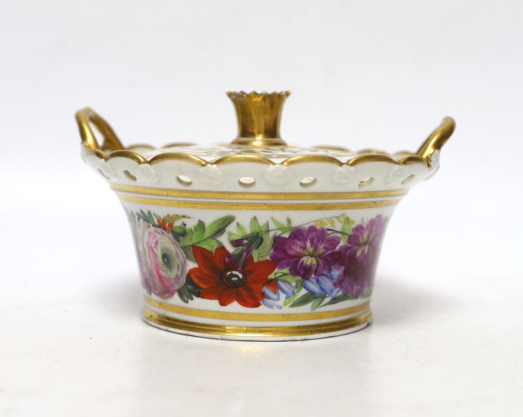 A Coalport pot pourri basket and cover painted with flowers, perhaps in the workshop of Thomas Baxter c.1805-10, 7.5cm high